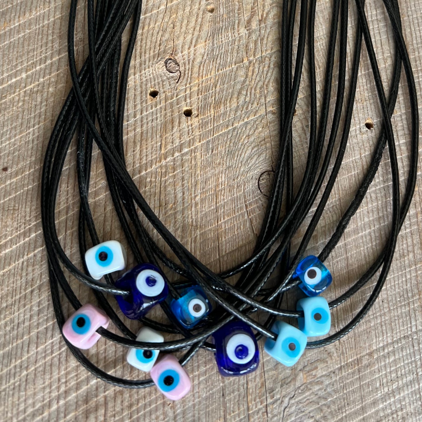 SariBlue® Gaze Necklace