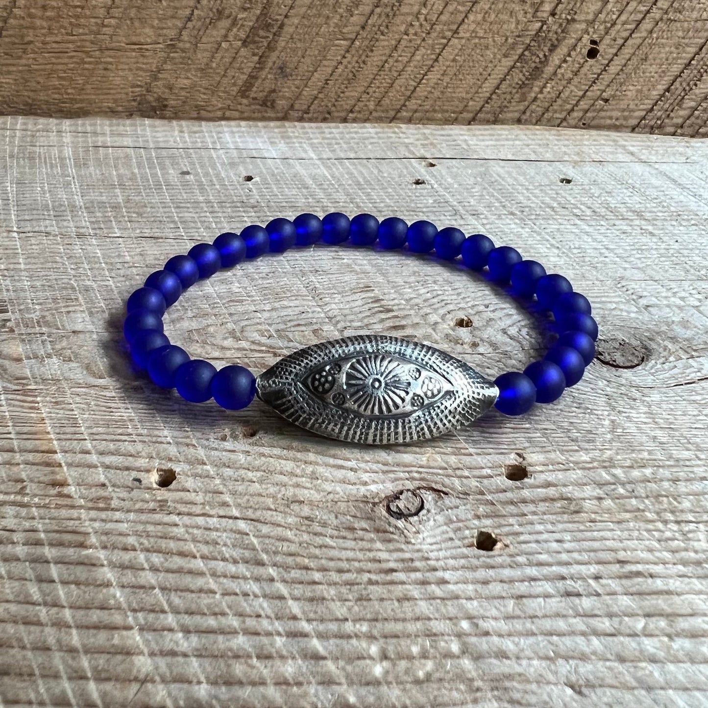 SariBlue® Cobalt Blue Glass Bead with Large Hill Tribes Silver Bead Bracelet