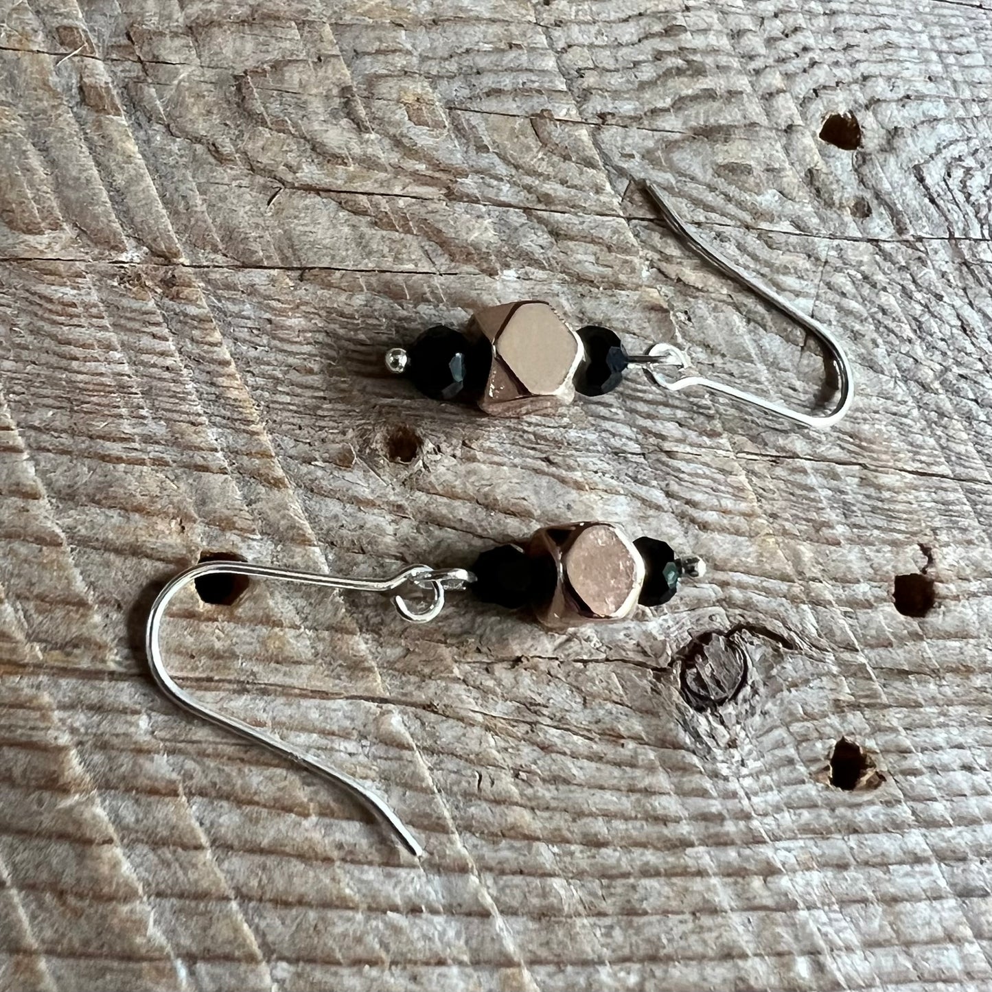 SariBlue® Art Deco Black and Rose Dangle Earrings