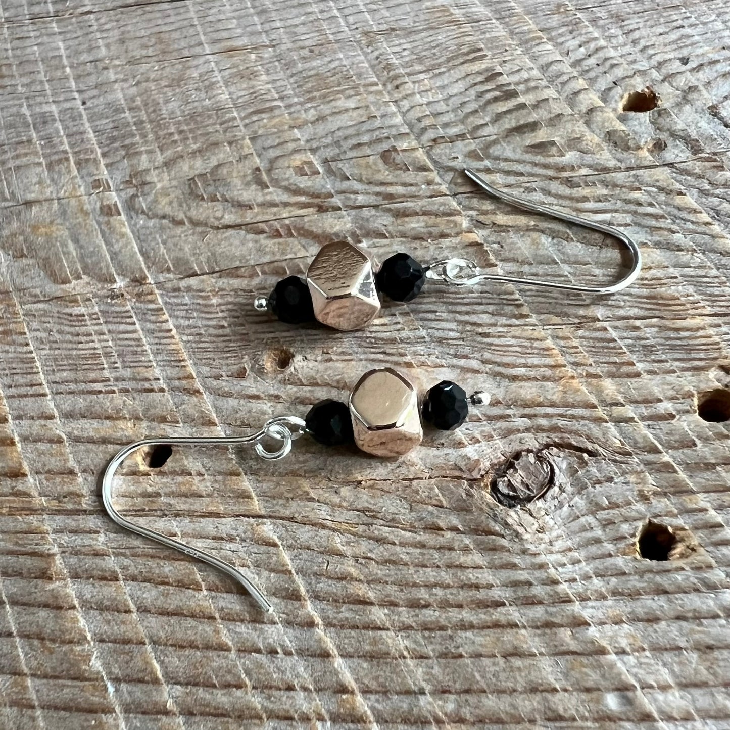 SariBlue® Art Deco Black and Rose Dangle Earrings