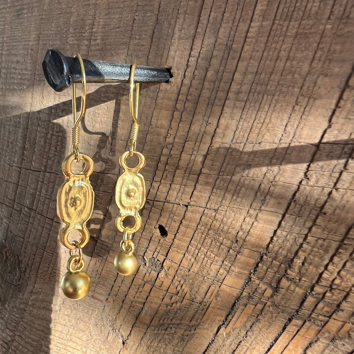 SariBlue® Roman Empire Gold Earrings