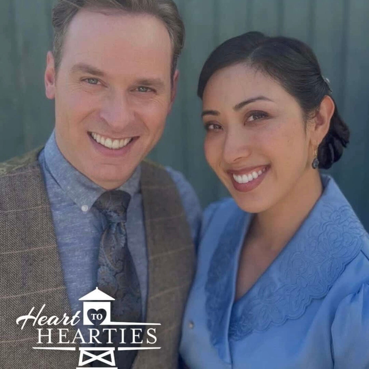 SariBlue® Zelda Czech Glass Earrings