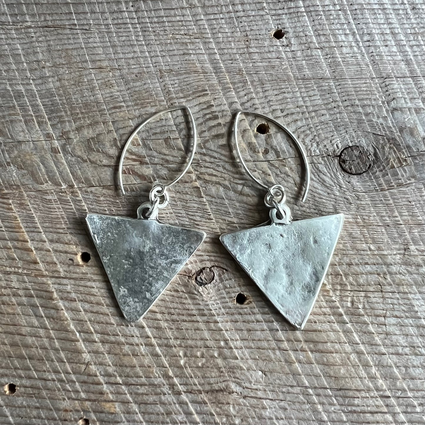 SariBlue® Silver Delta Earrings