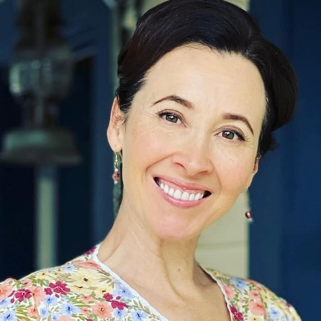 SariBlue® Rosa Czech Glass Earrings