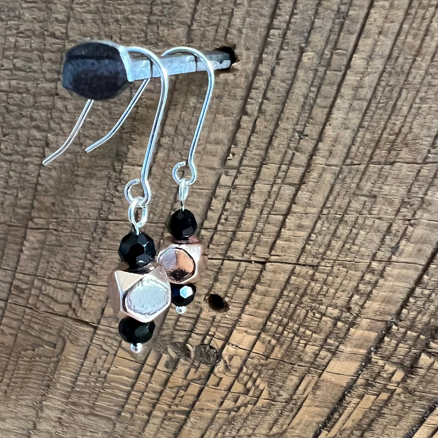 SariBlue® Art Deco Black and Rose Dangle Earrings