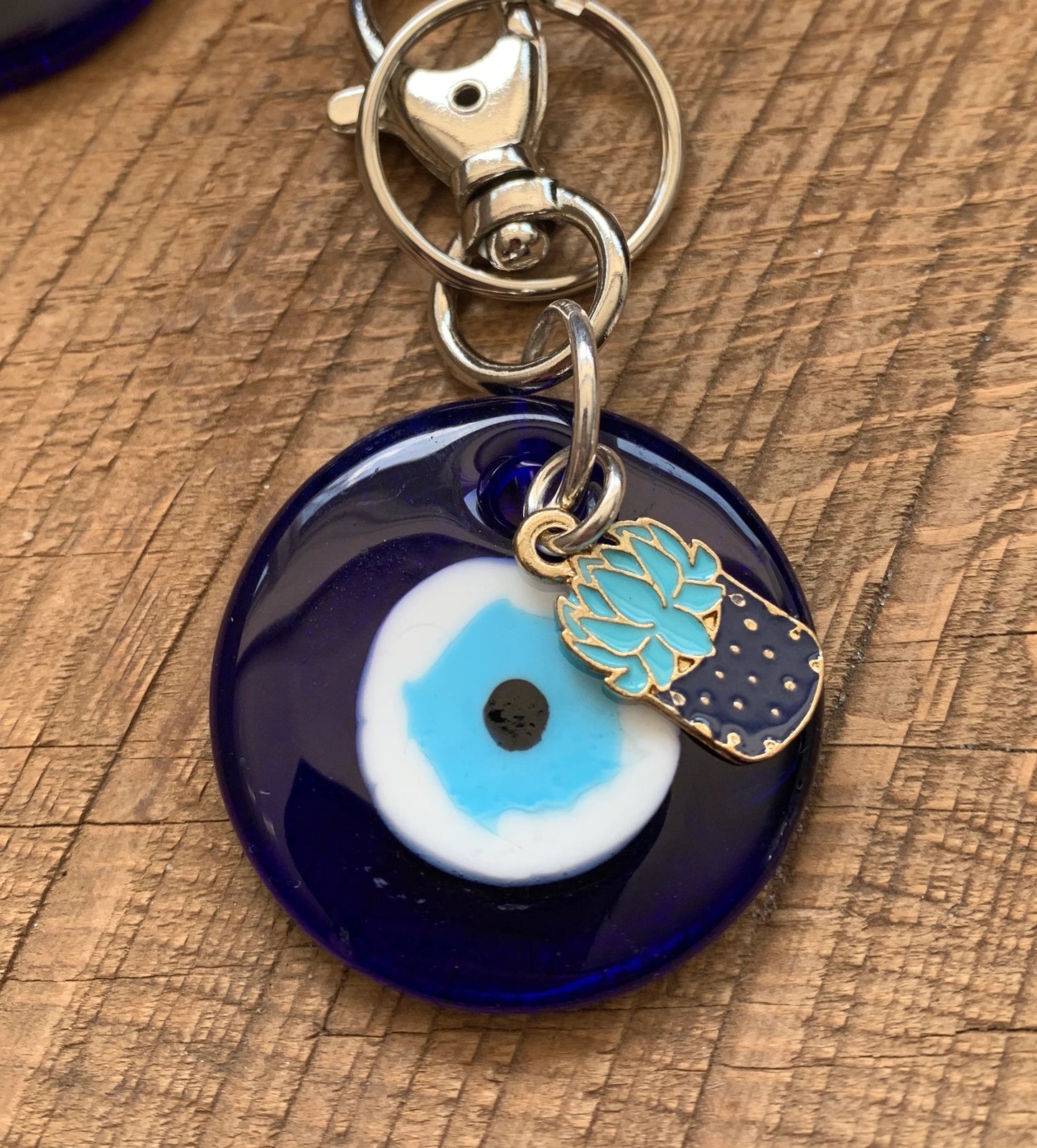 SariBlue® Teardrop Evil Eye Keychain with Succulent Lovers Charm