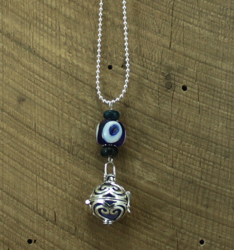 SariBlue® Natural Agate Evil Eye Maternity Necklace